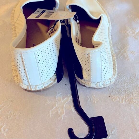 Universal Threads Closed Toe Espadrilles Memory Foam Sz 9 NWT Gorgeous - Picture 4 of 6